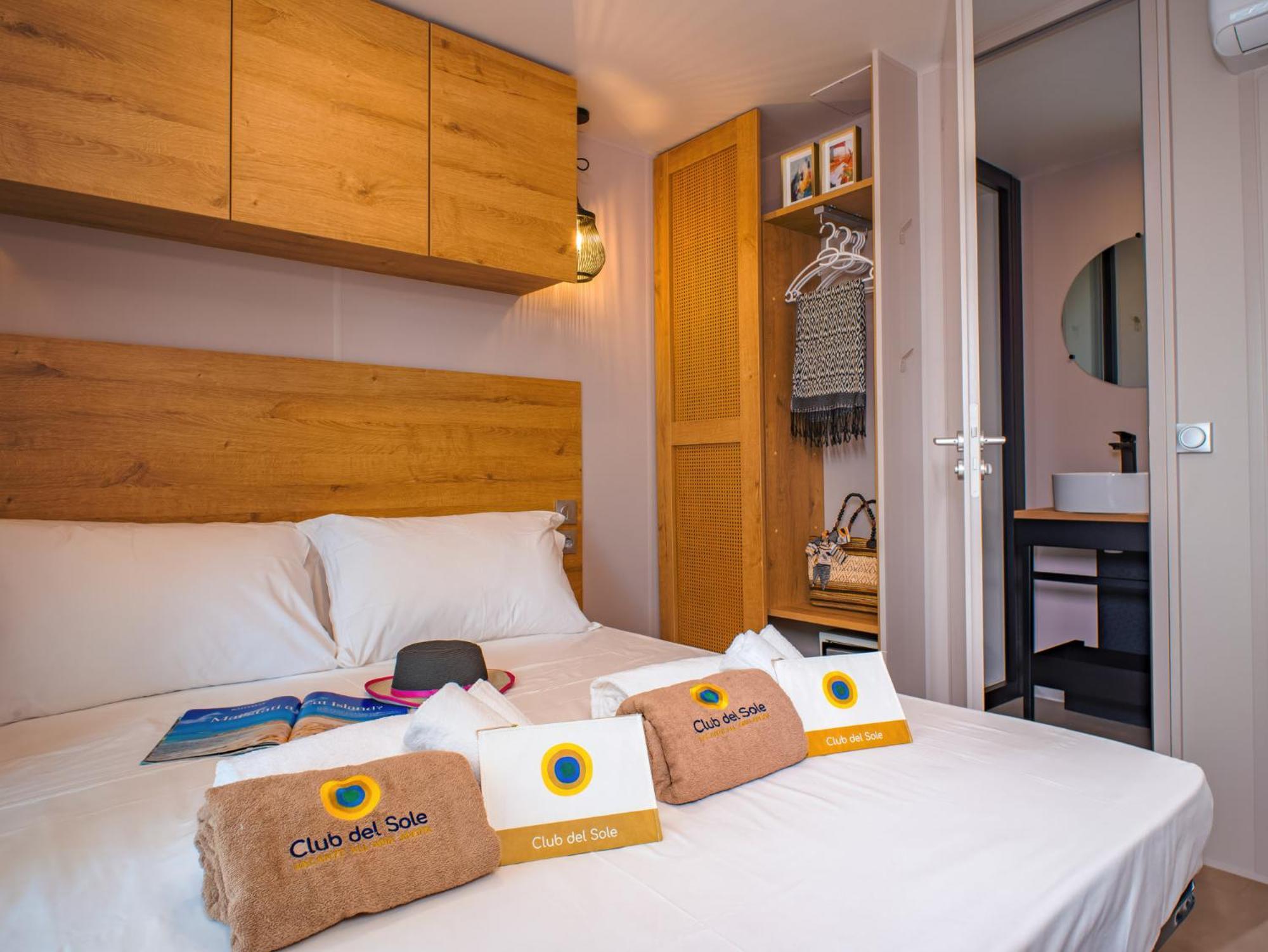 Club Del Sole Stork Family Collection Hotel Джулианова Екстериор снимка